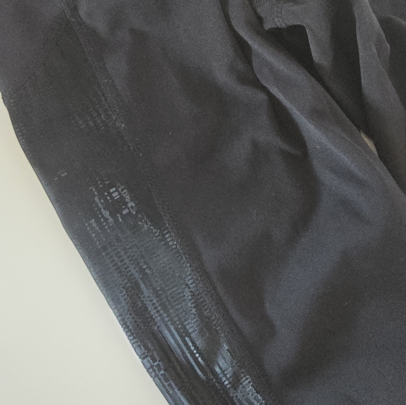 Zyia black metallic leggings GUC size 4 - Picture 3 of 4